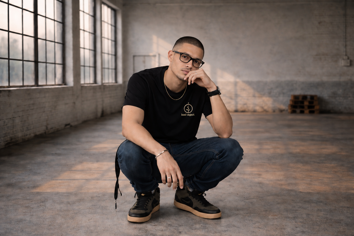 Signature Pocket Print Black Classic T-shirt on a male model, front view